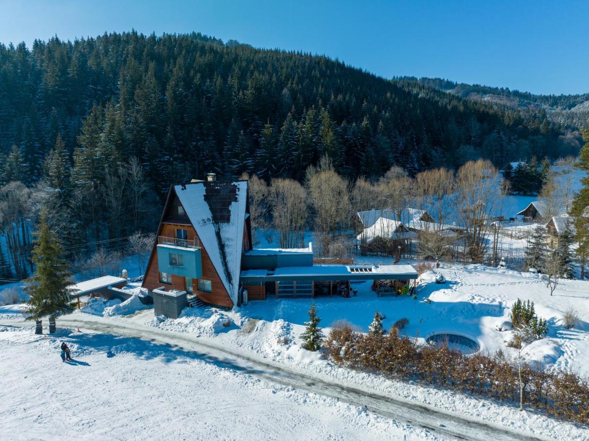Vila Anna Wellness Halenkov Bagian luar foto