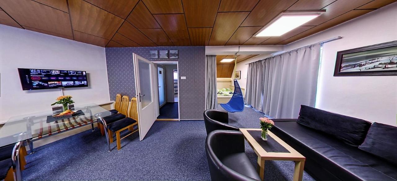 Vila Anna Wellness Halenkov Bagian luar foto