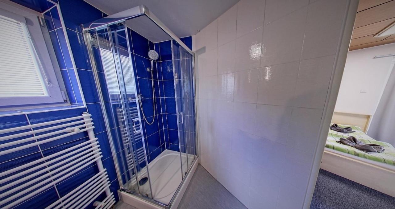 Vila Anna Wellness Halenkov Bagian luar foto